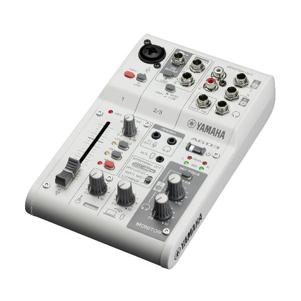 MIXER LIVE STREAMING AG03 MK2 BI